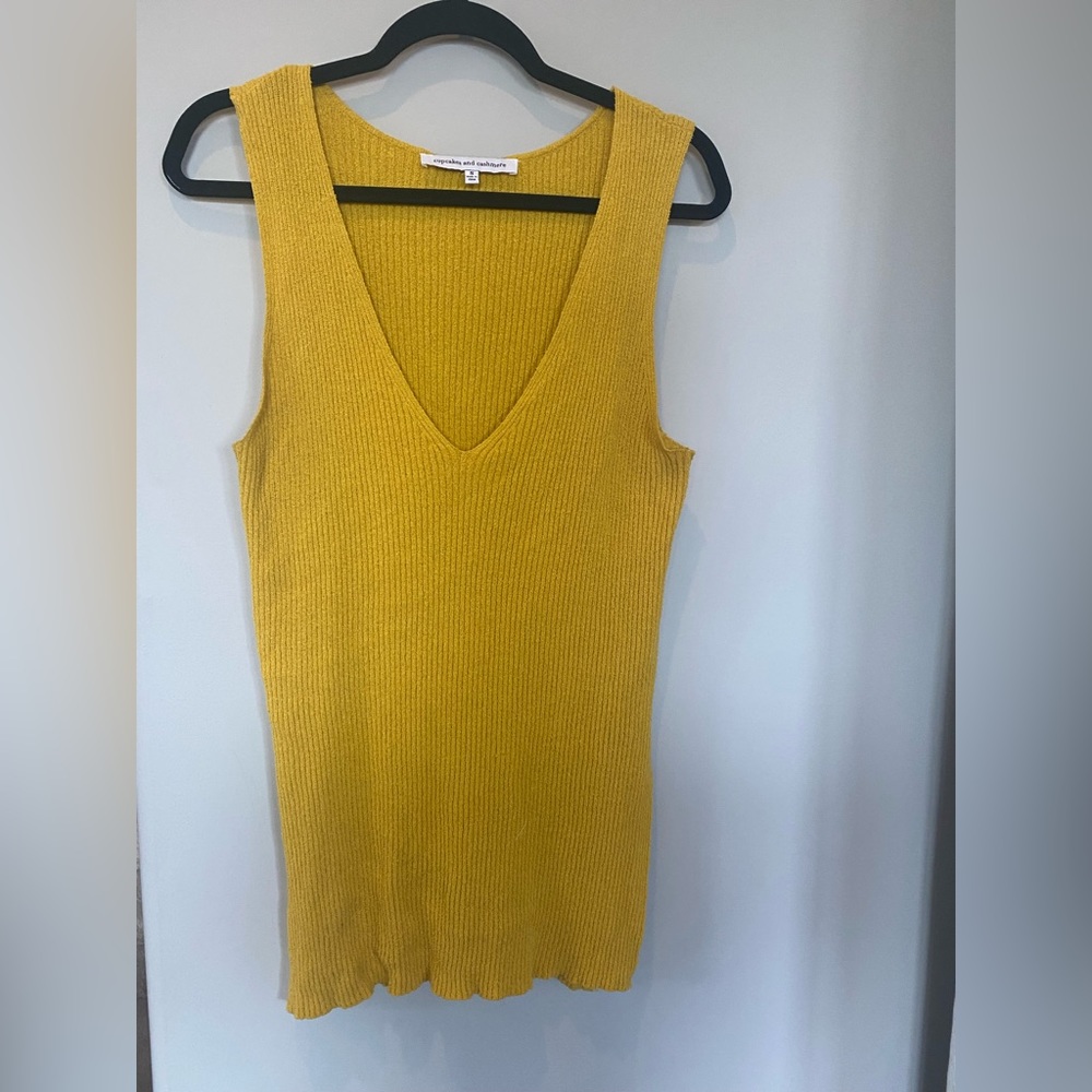 Cupcakes & cashmere top